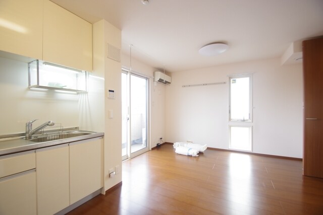 ヴィーブル草薙の物件内観写真