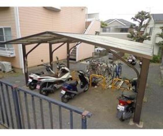 エステートピア吉川の物件内観写真