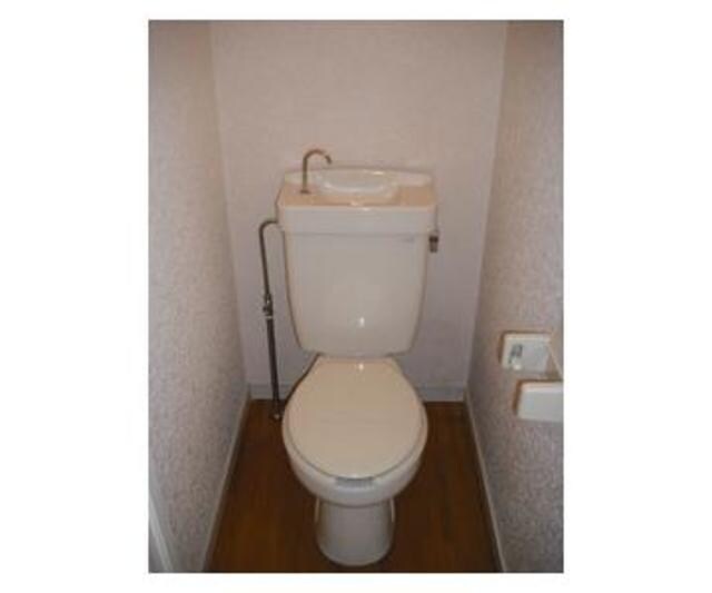 エステートピア吉川の物件内観写真