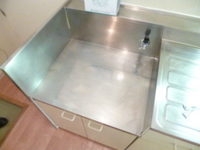 エステートピア吉川の物件内観写真