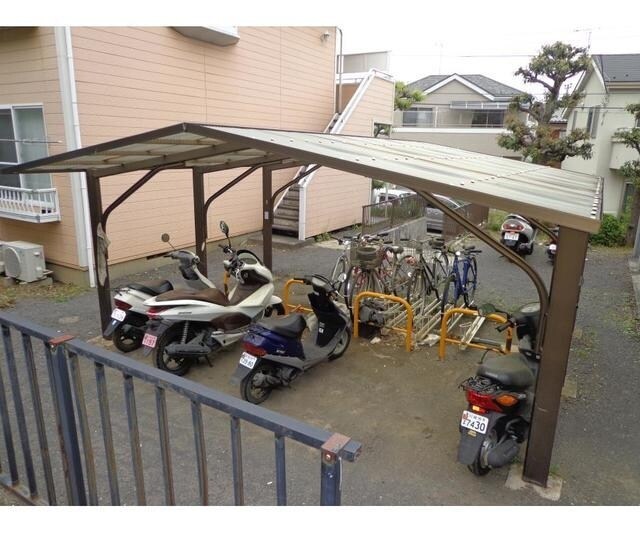 エステートピア吉川の物件内観写真