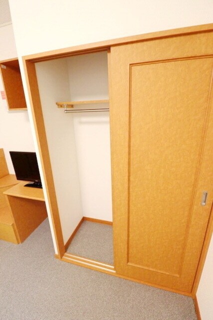 レオパレスフロンティアの物件内観写真