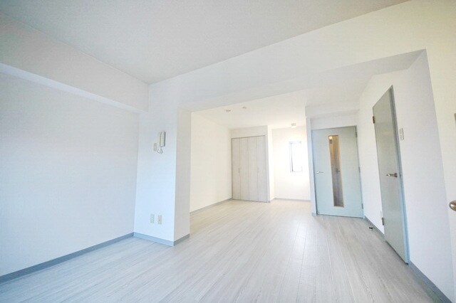 メゾンエトワールの物件内観写真