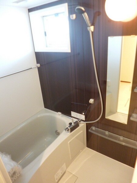 ヴィーブル草薙の物件内観写真