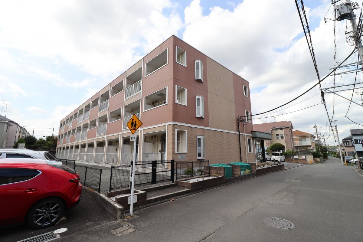 グリーンヒルズ大澤Bの物件外観写真