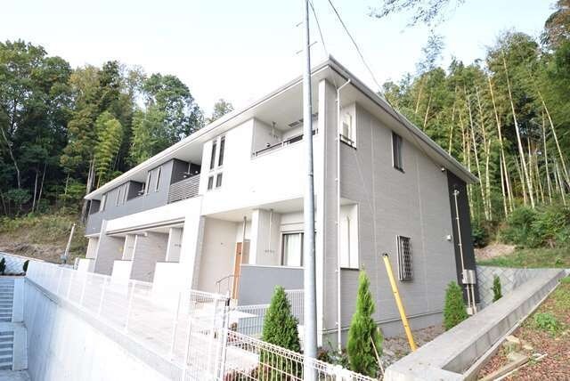 ソワーニュトロワの物件内観写真