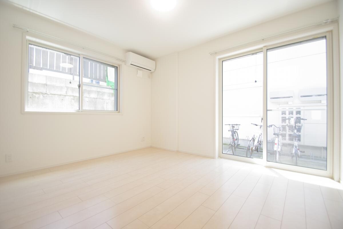 フェリーチェBの物件内観写真