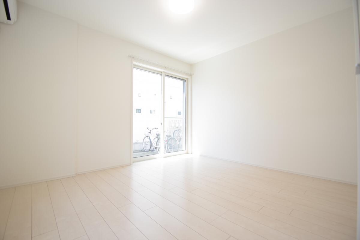 フェリーチェBの物件内観写真