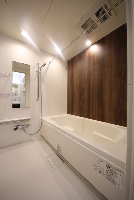 クリスタルメゾン しらかばの物件内観写真