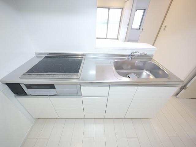 リブリカーサフェリーチェの物件内観写真