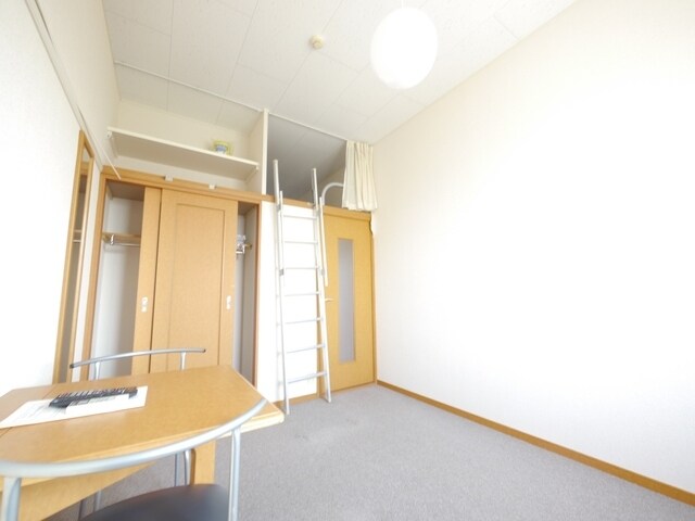 レオパレスフォレスト町田の物件内観写真