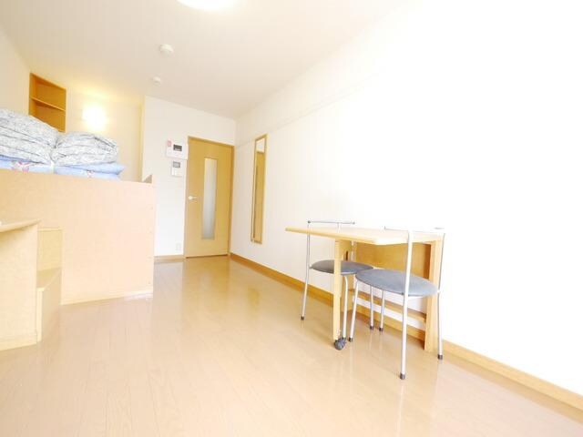 レオパレスディアコートSの物件内観写真