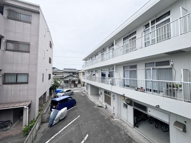 松葉第一マンションの物件内観写真