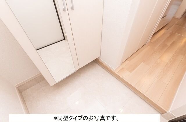 ローレルEastの物件内観写真