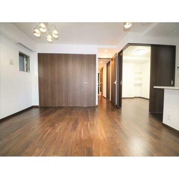 プレサンスロジェ丸の内の物件内観写真