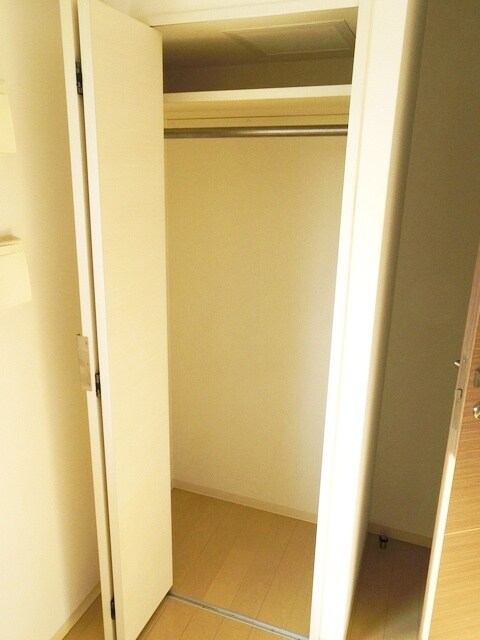 アーバス新宿余丁町の物件内観写真