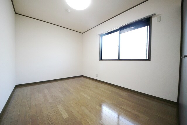 スカイ・ブリッジDの物件内観写真