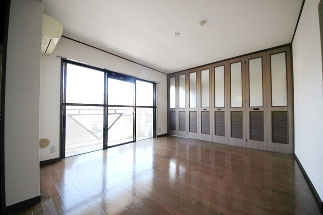 スカイ・ブリッジDの物件内観写真