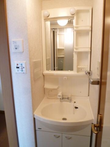 モンテローザの物件内観写真