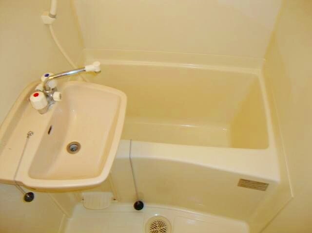 レオパレス磯の物件内観写真