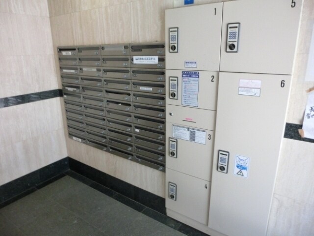 ローズガーデンの物件内観写真