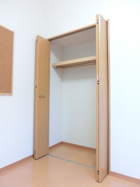 ピュア氷川台二番館の物件内観写真