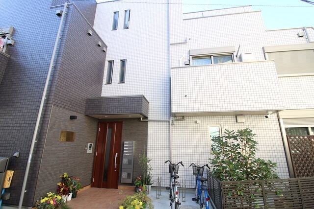 クイーン ローズの物件内観写真