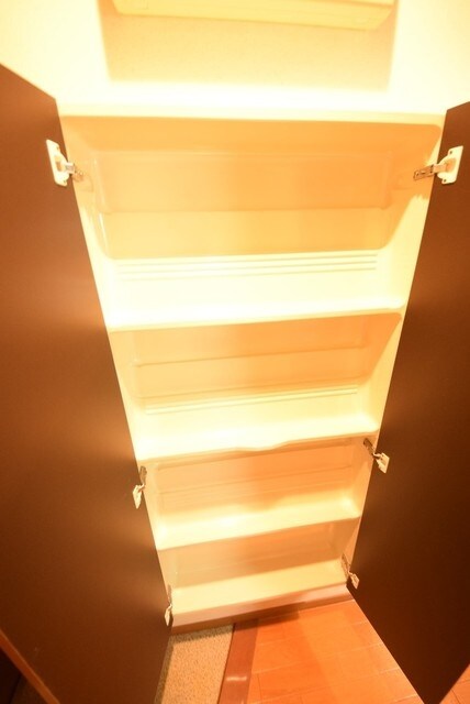 ハイネスコートの物件内観写真