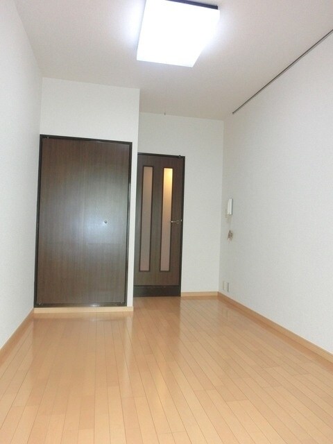 クレッセント中野富士見町の物件内観写真