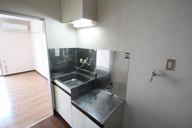 ハイネス宮腰 の物件内観写真