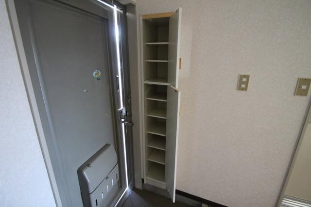 ハイネス宮腰 の物件内観写真