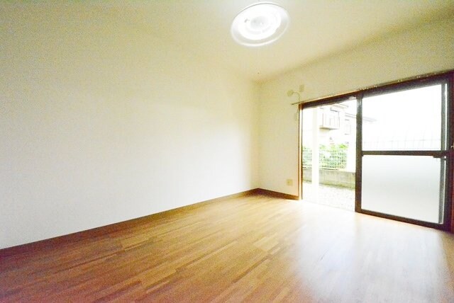 グリーンコートの物件内観写真