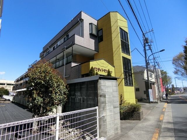 サンライトマンションの物件外観写真