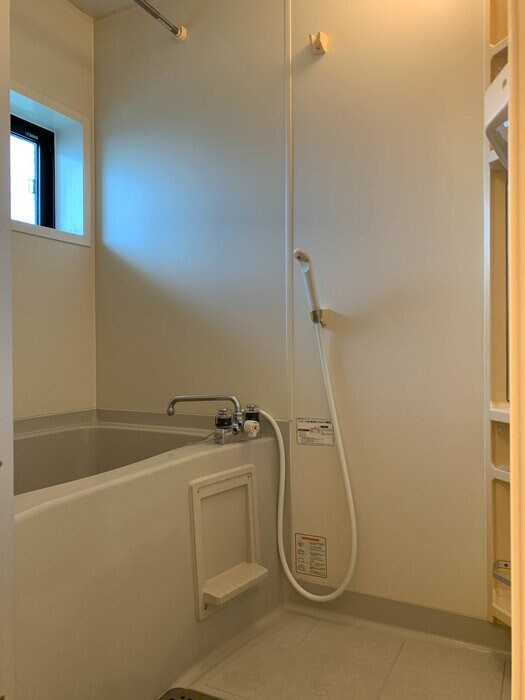 コゥジィーコートの物件内観写真