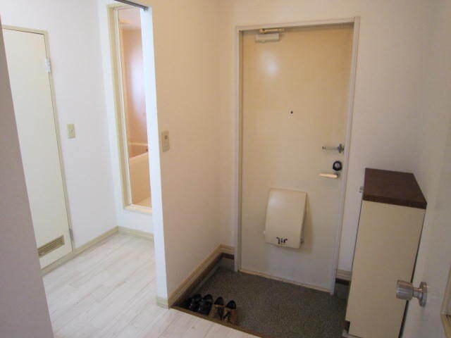 ドヌールビアンカIの物件内観写真