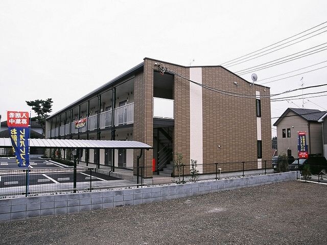 レオパレスヴィラ ノーバIIの物件外観写真