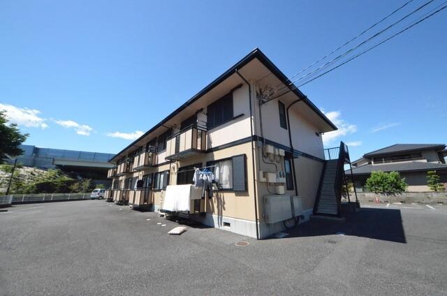 ファミールコート(元八)の物件外観写真