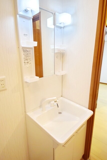 ライネスハイム・ノイの物件内観写真