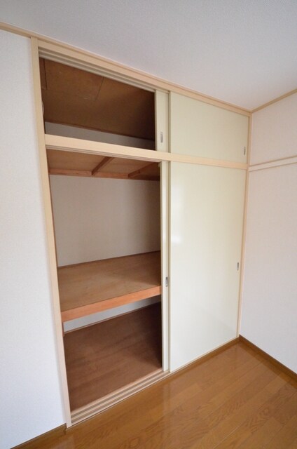 ビューハイツウィンディアBの物件内観写真