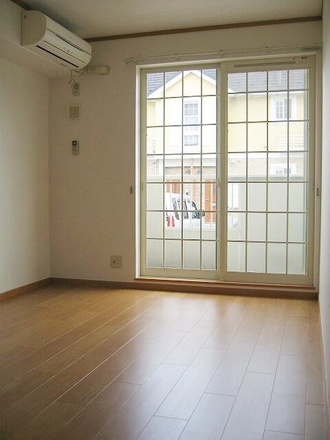 サン エトワールIの物件内観写真