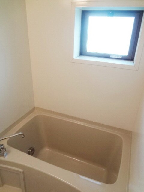 コンフォールダイワの物件内観写真