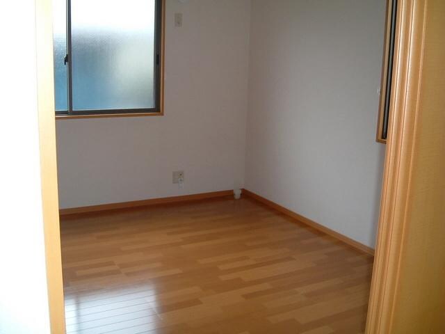 コンフォールダイワの物件内観写真