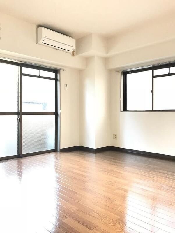 ドミール奈賀の物件内観写真