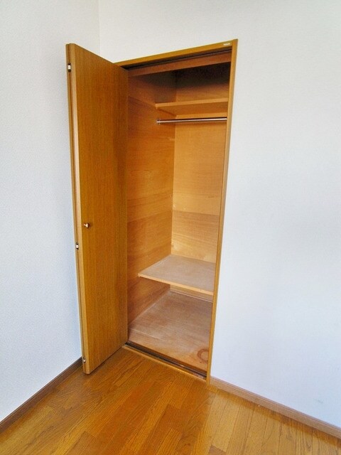 ウィスタリアガーデンの物件内観写真