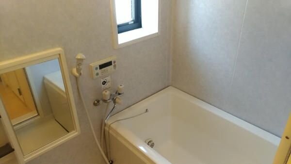 ピュアフィールド B棟の物件内観写真