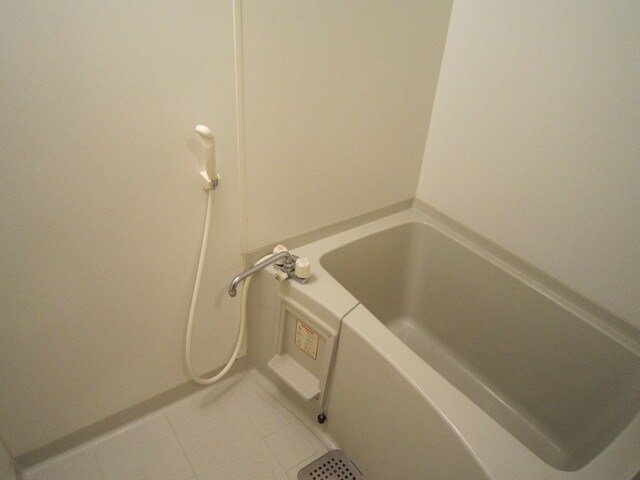 マンションシェルの物件内観写真