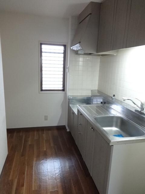 ハンプトンコートの物件内観写真