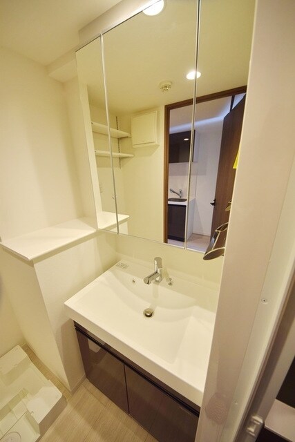 ロイジェント磯子の物件内観写真