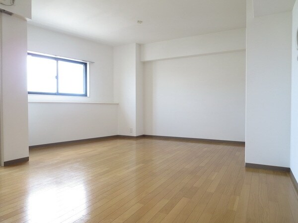 グランドゥール日吉の物件内観写真