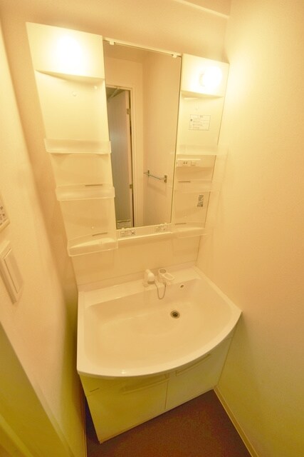 パロスコートの物件内観写真